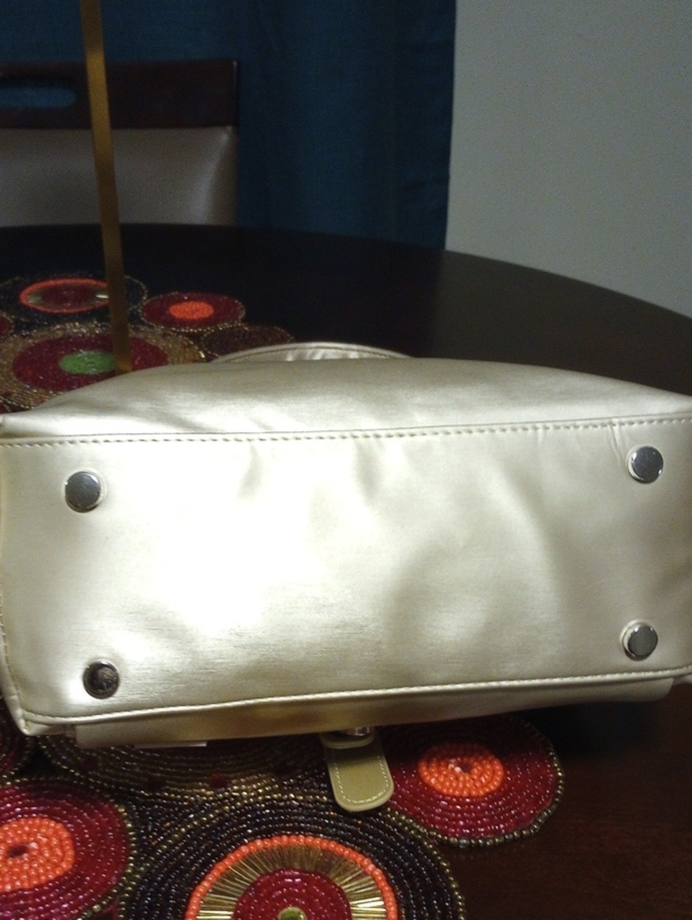 New Convertible Bag w/Two Straps - Picture 12 of 17